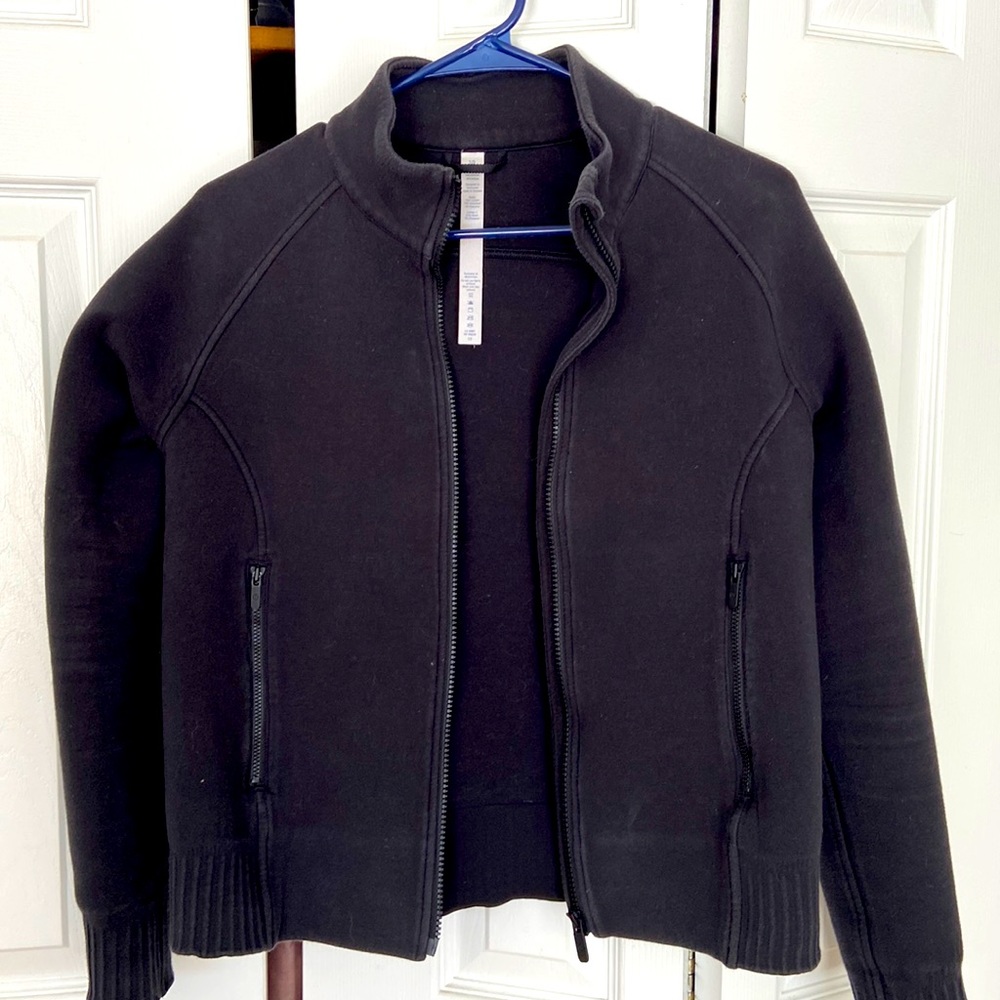 Lululemon short zip jacket